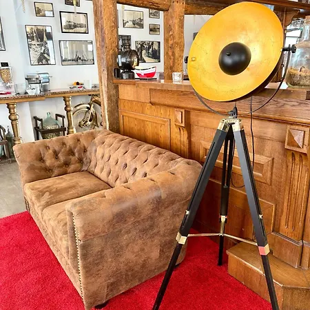 Am Dom 2* Γκράιφσβαλντ