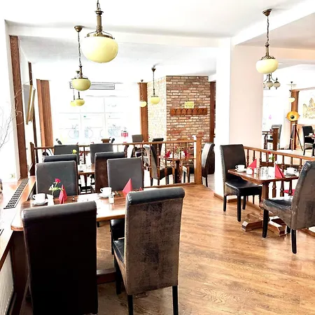 Ξενοδοχείο Am Dom