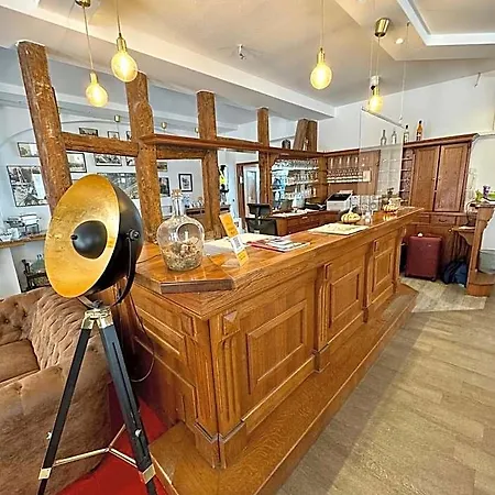 Am Dom Otel Greifswald