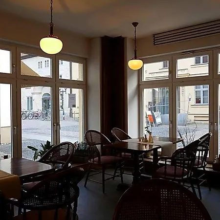 Otel Am Dom