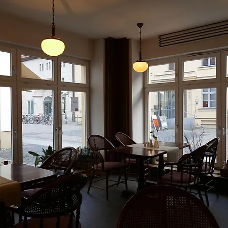 Ξενοδοχείο Am Dom